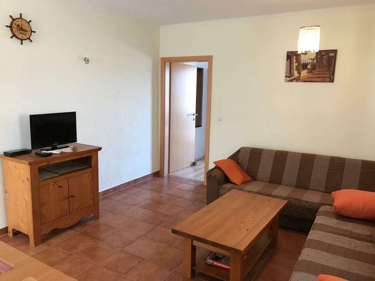 Apartment-julia * Seget Vranjica